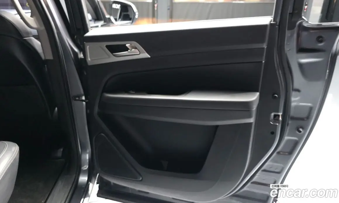 SsangYong Rexton 2019 2.2 автомат (гидро), фото 15