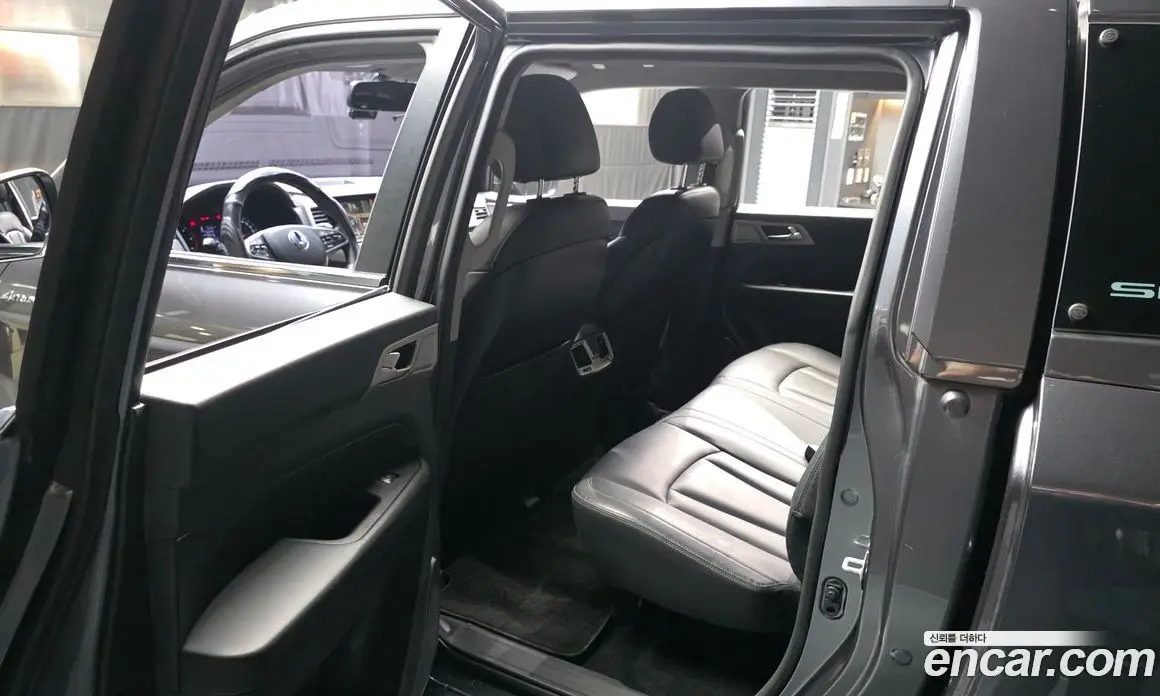 SsangYong Rexton 2019 2.2 автомат (гидро), фото 16