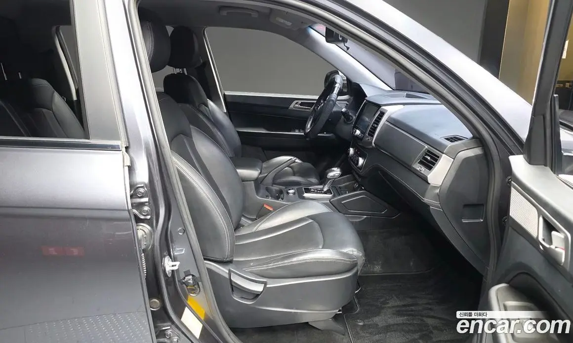 SsangYong Rexton 2019 2.2 автомат (гидро), фото 17