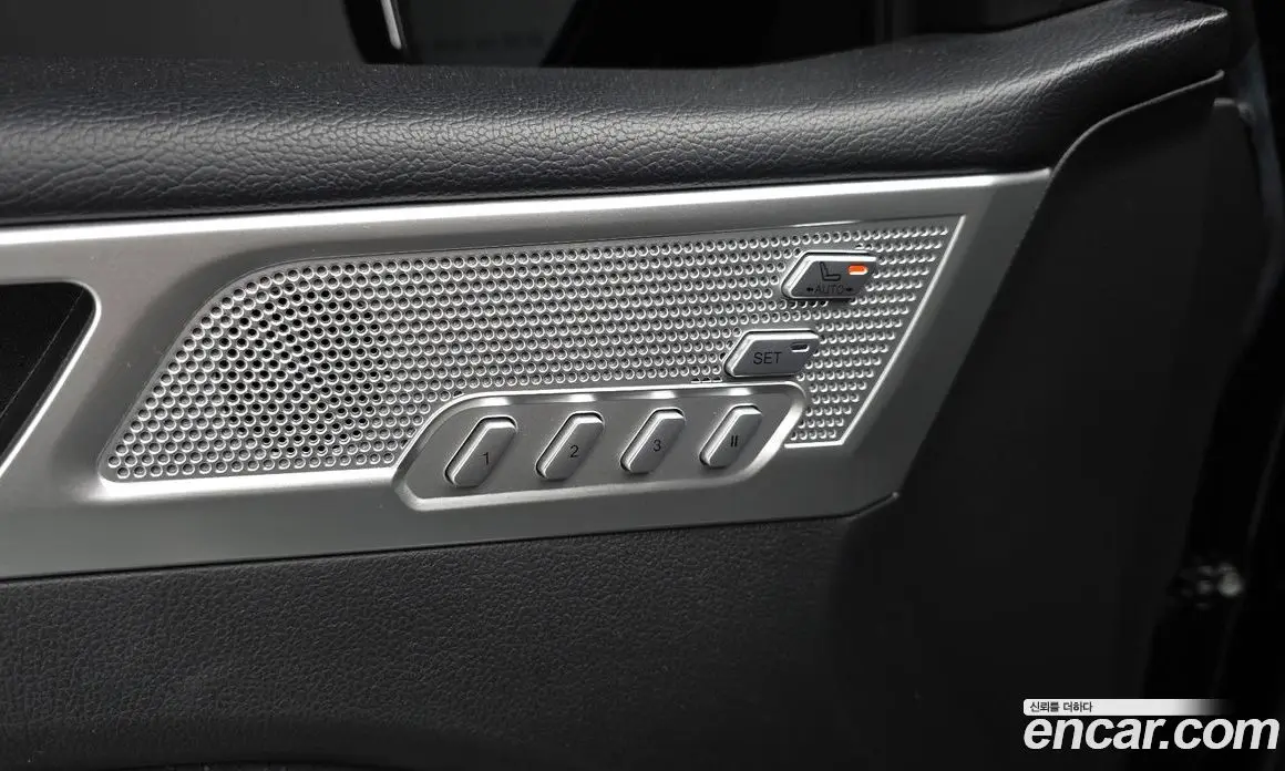 SsangYong Rexton 2022 2.2 автомат (гидро), фото 16 SsangYong Rexton 2022 2.2 автомат (гидро), фото 16