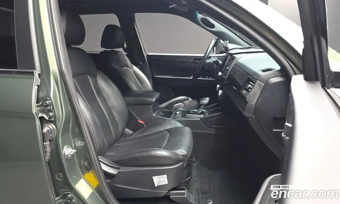 SsangYong Rexton 2022 2.2 автомат (гидро), фото 16