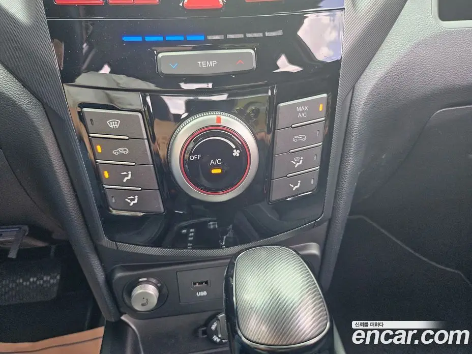 SsangYong TIBOLI 2016 1.6 автомат (гидро), фото 11
