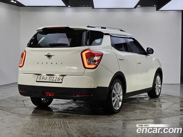 SsangYong TIBOLI 2016 1.6 автомат (гидро), миниатюра 4