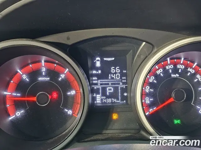 SsangYong TIBOLI 2016 1.6 автомат (гидро), миниатюра 7