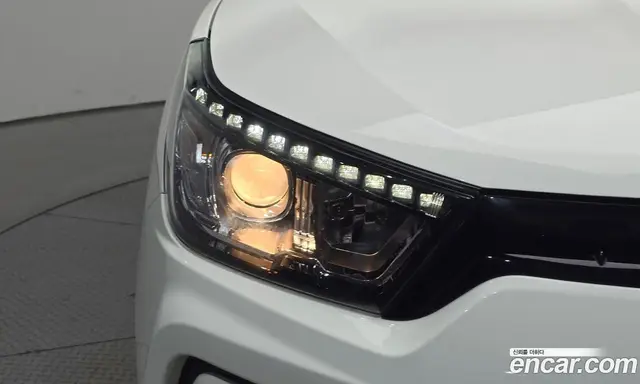 SsangYong TIBOLI 2018 1.6 автомат (гидро), миниатюра 8