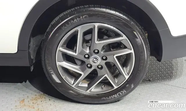 SsangYong TIBOLI 2022 1.5 автомат (гидро), миниатюра 7