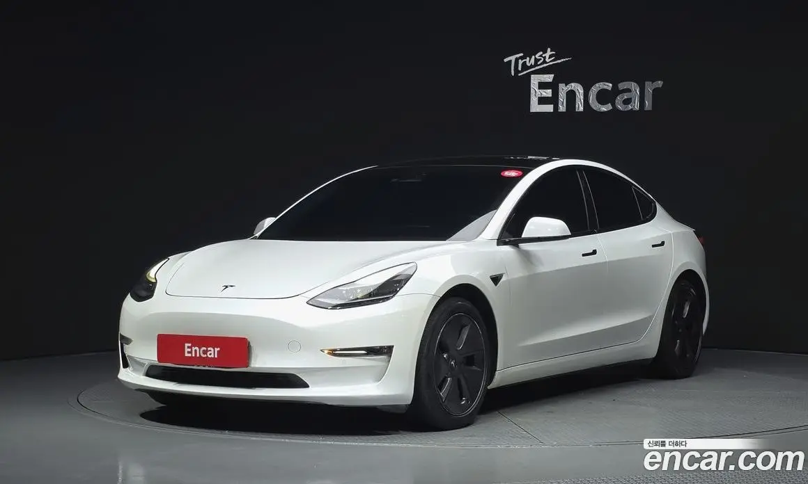 Tesla Model 3 2021 0.2 автомат (гидро), фото 1