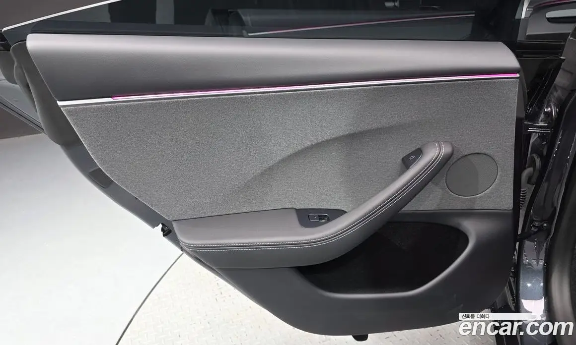 Tesla Model 3 2026 0.2 автомат (гидро), фото 15