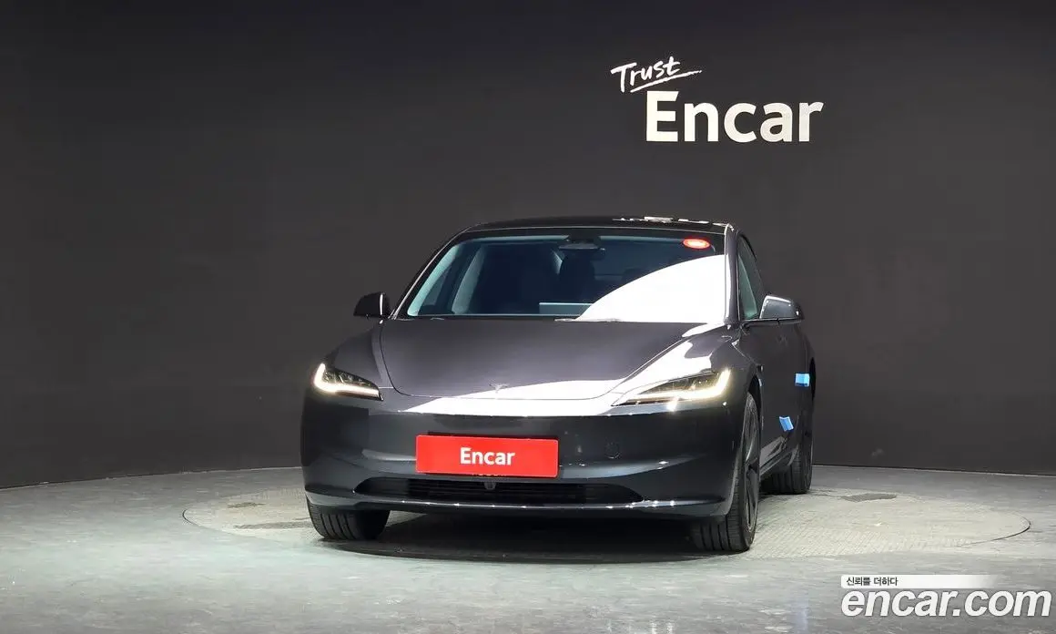 Tesla Model 3 2026 0.2 автомат (гидро), фото 3