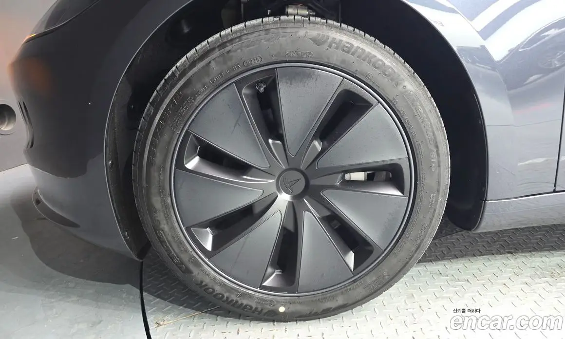 Tesla Model 3 2026 0.2 автомат (гидро), фото 5