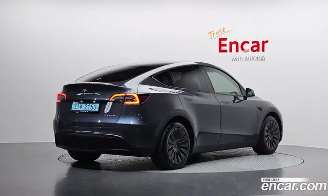 Tesla Model Y, 2021, 146 696 км