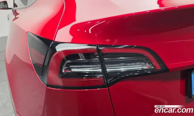 Tesla Model Y 2022 0.2 автомат (гидро), миниатюра 9