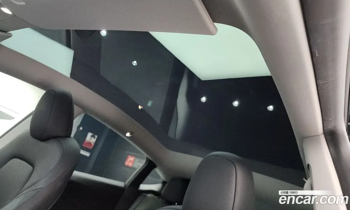 Tesla Model Y 2023 0.2 автомат (гидро), фото 21