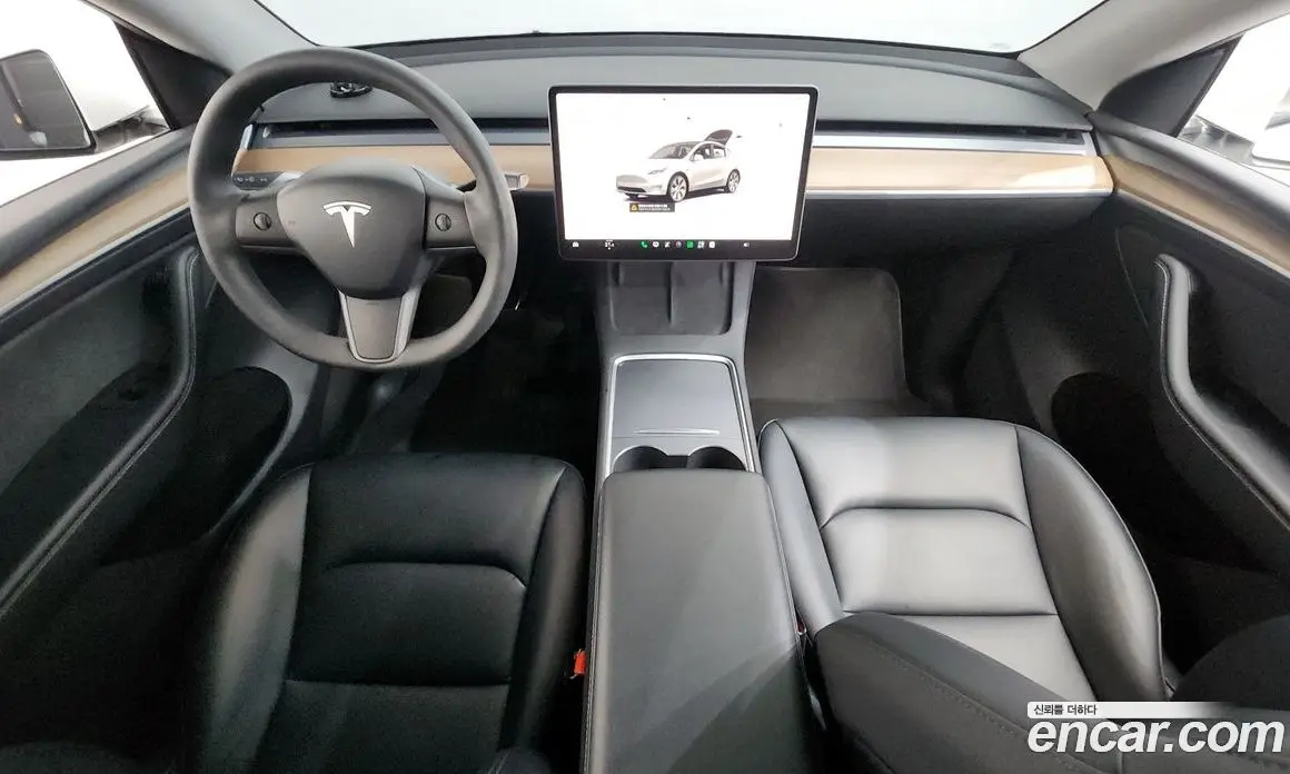 Tesla Model Y 2023 0.2 автомат (гидро), фото 10