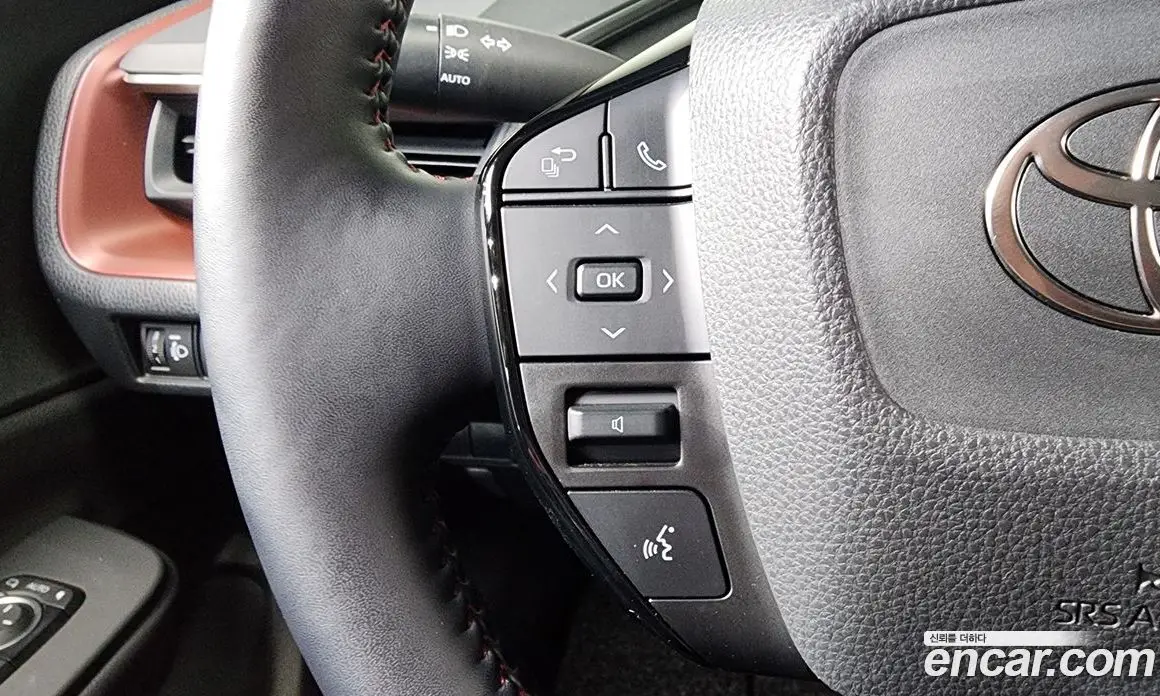 Toyota Prius 2024 2.0 автомат (гидро), фото 23