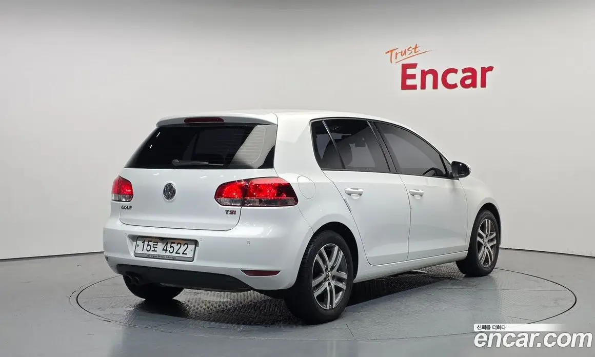 Volkswagen Golf 2012 1.4 автомат (гидро), фото 2