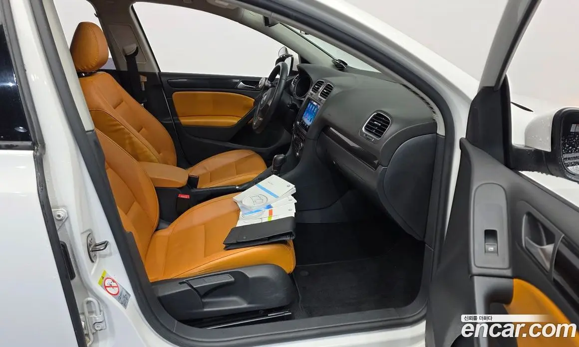 Volkswagen Golf 2012 1.4 автомат (гидро), фото 11