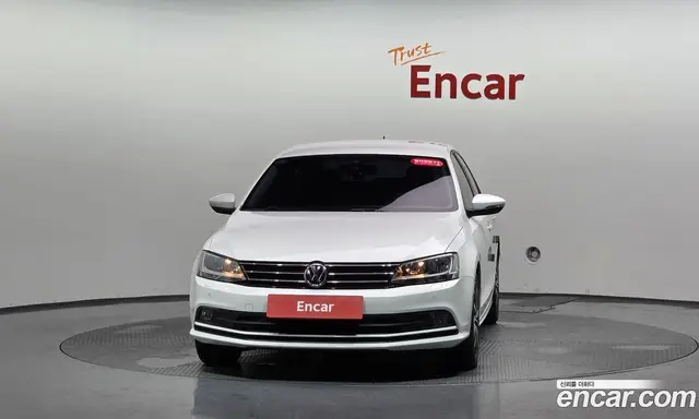Volkswagen Jetta 2015 2.0 автомат (гидро), миниатюра 2