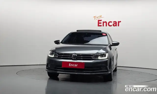 Volkswagen Jetta 2015 2.0 автомат (гидро), миниатюра 3