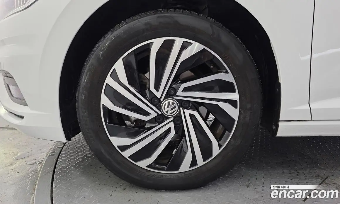Volkswagen Jetta 2021 1.4 автомат (гидро), фото 5