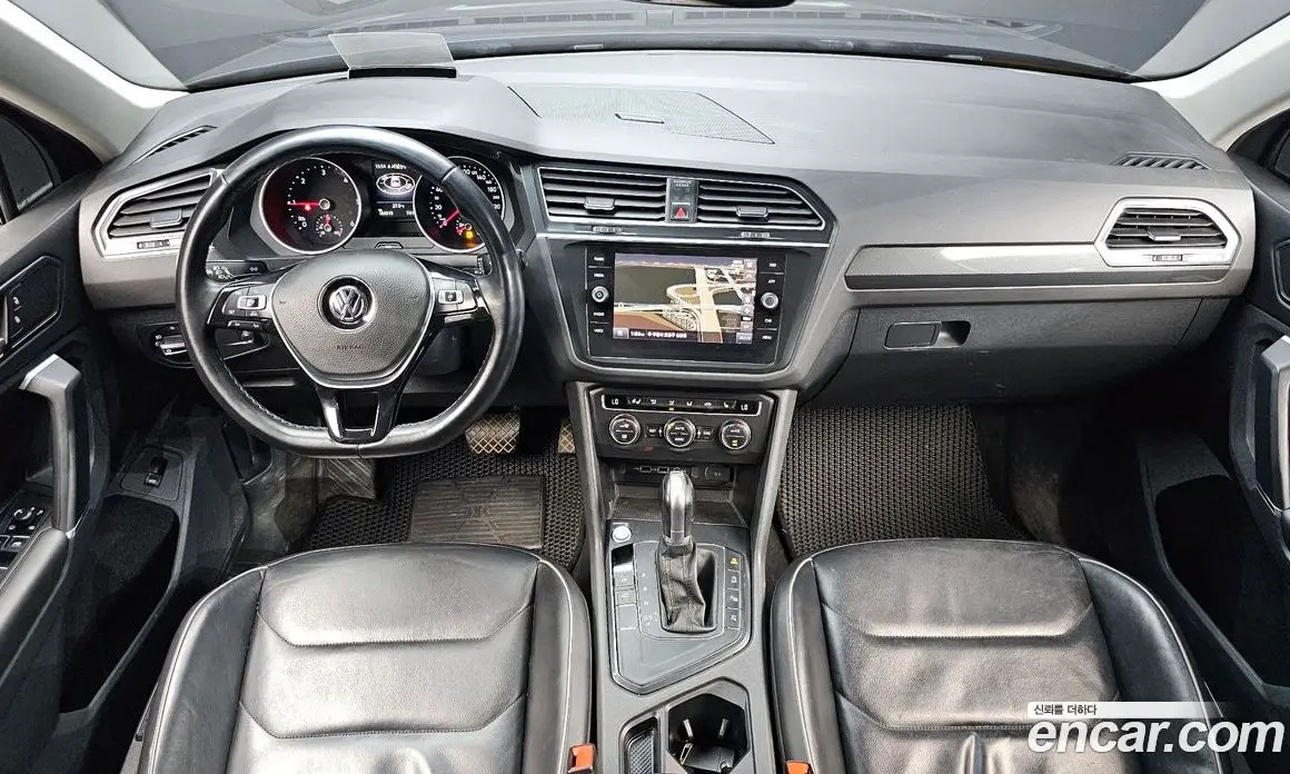 Volkswagen Tiguan 2018 2.0 автомат (гидро), фото 7