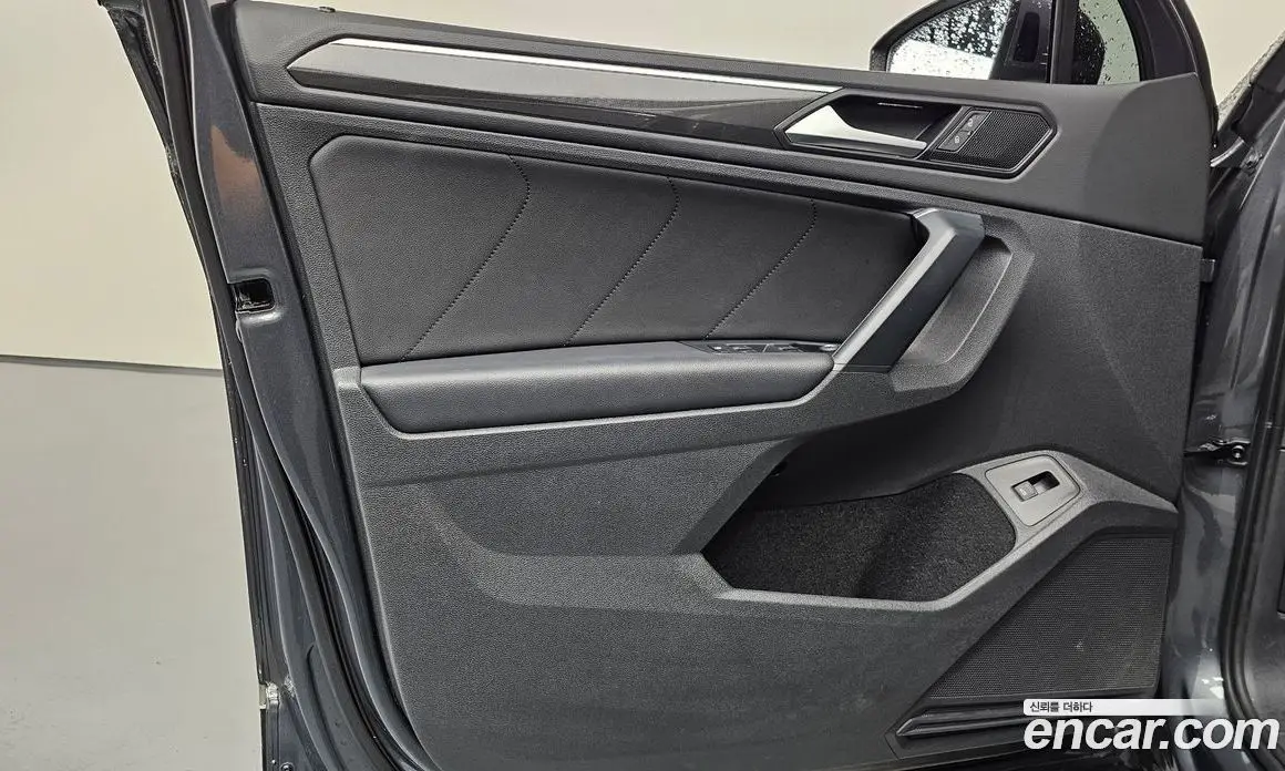 Volkswagen Tiguan 2020 2.0 автомат (гидро), фото 14