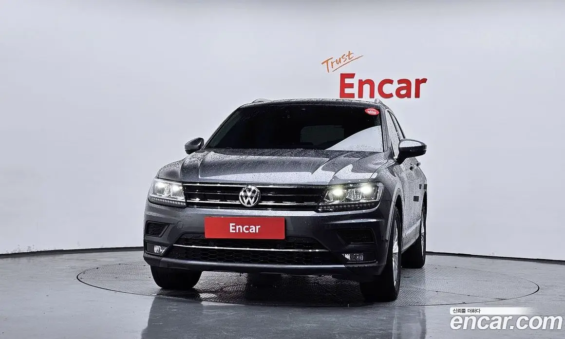 Volkswagen Tiguan 2020 2.0 автомат (гидро), фото 3