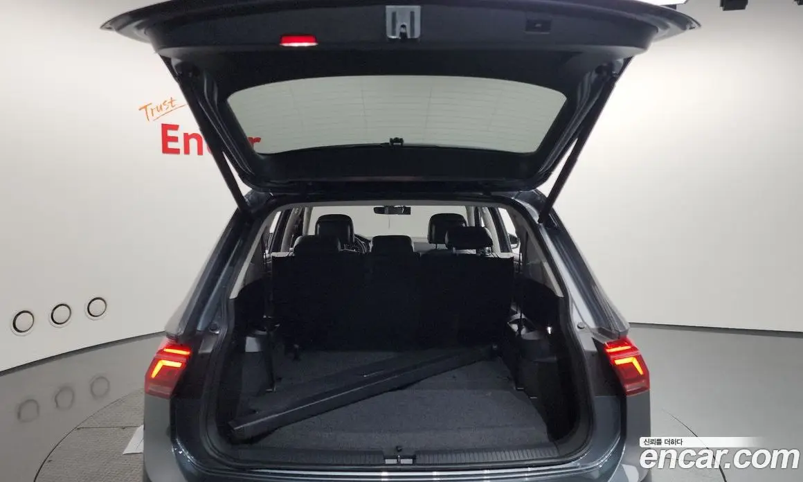 Volkswagen Tiguan 2024 2.0 автомат (гидро), фото 26