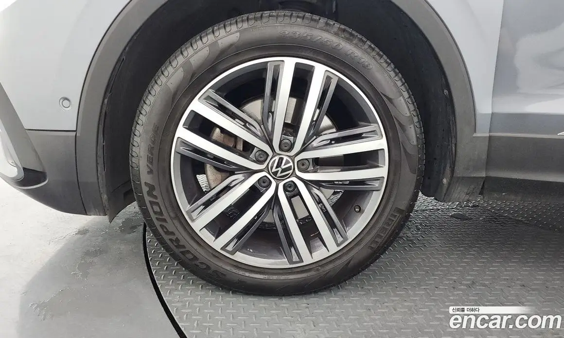 Volkswagen Tiguan 2024 2.0 автомат (гидро), фото 5