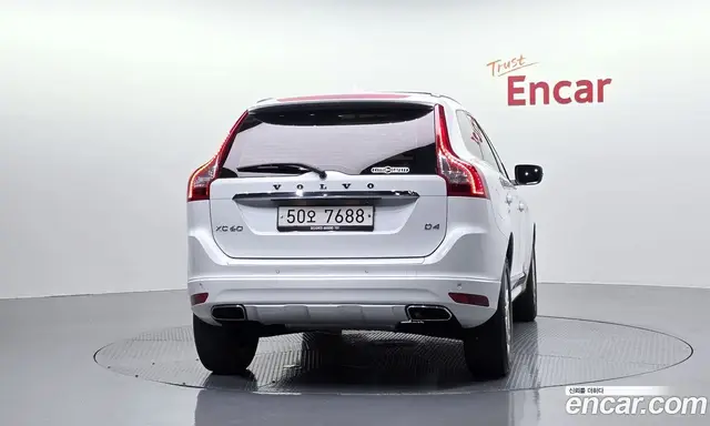 Volvo XC60 2015 2.0 автомат (гидро), миниатюра 4