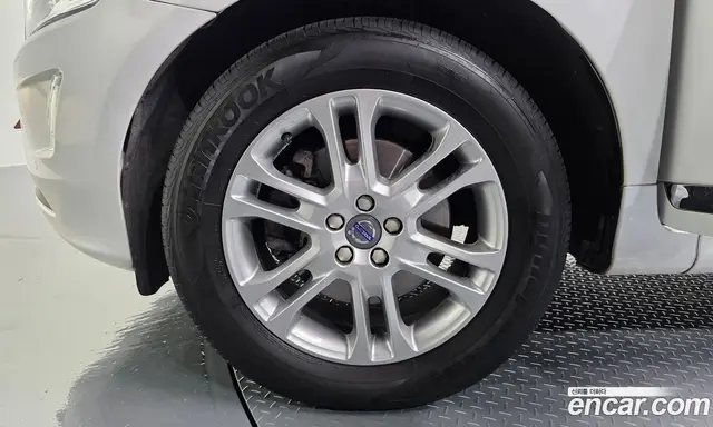 Volvo XC60 2015 2.0 автомат (гидро), миниатюра 5