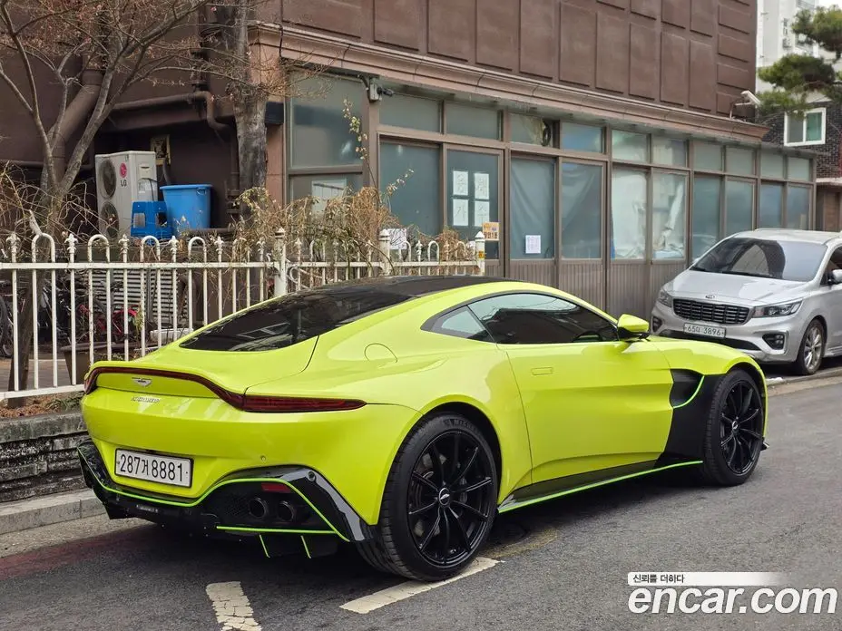 Aston Martin Vantage 2018 4.0 автомат (гидро), фото 5