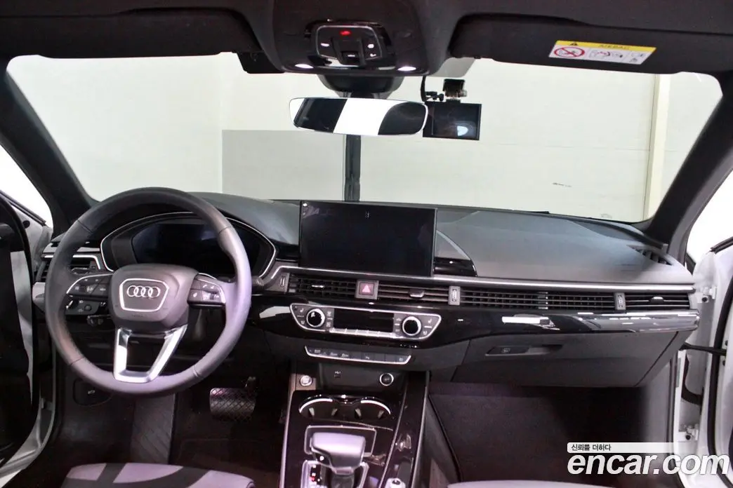 Audi A4 2022 2.0 автомат (гидро), фото 7