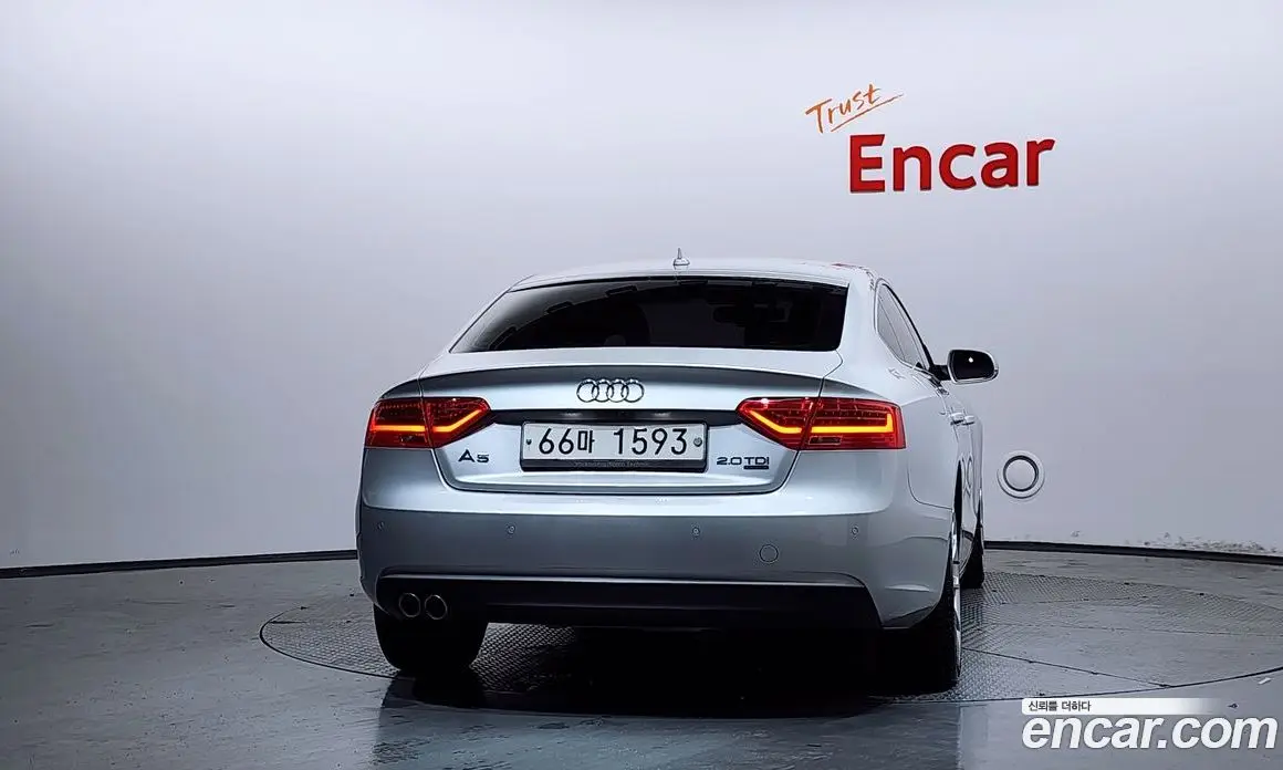 Audi A5 2014 2.0 автомат (гидро), фото 4