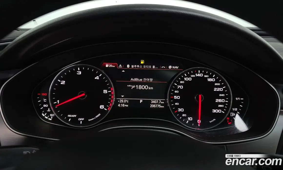 Audi A6 2016 2.0 автомат (гидро), фото 8