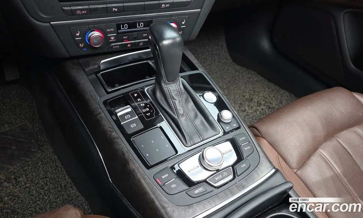 Audi A6 2018 2.0 автомат (гидро), фото 9