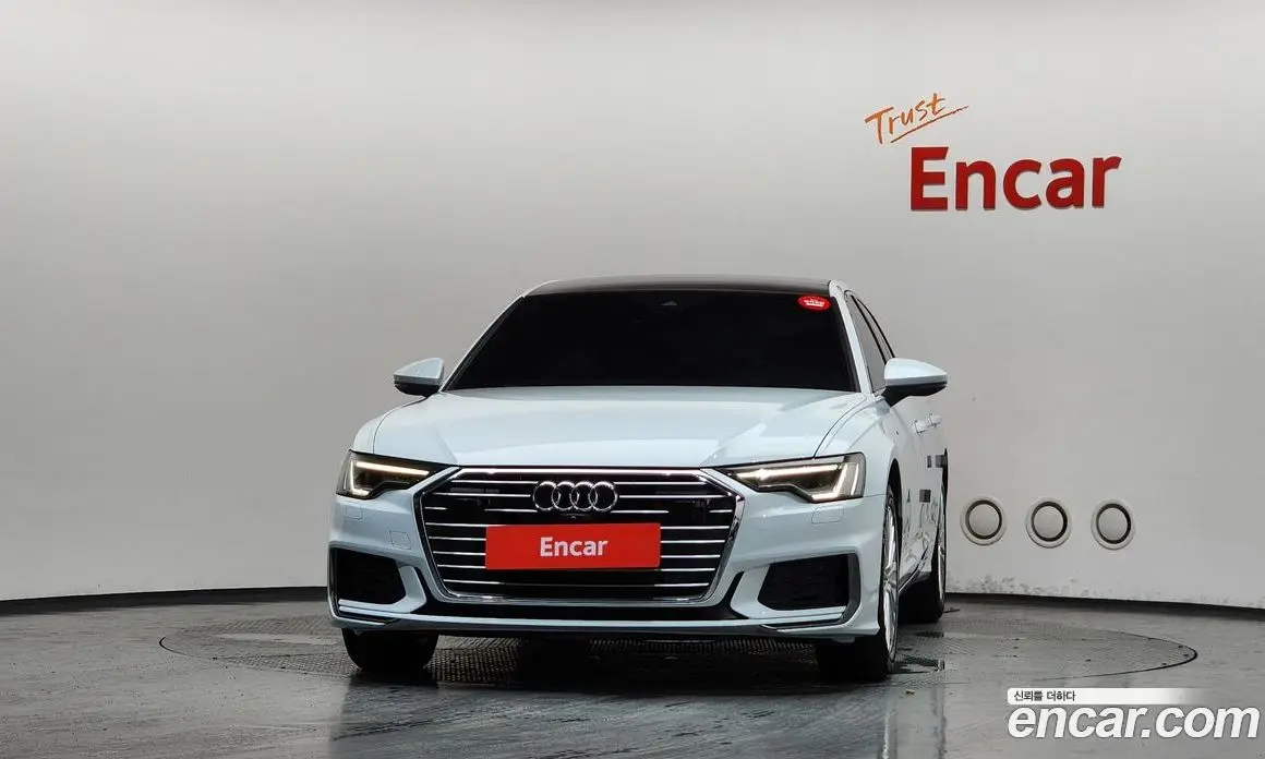 Audi A6 2020 2.0 автомат (гидро), фото 3