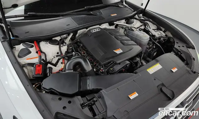 Audi A6 2020 2.0 автомат (гидро), миниатюра 6