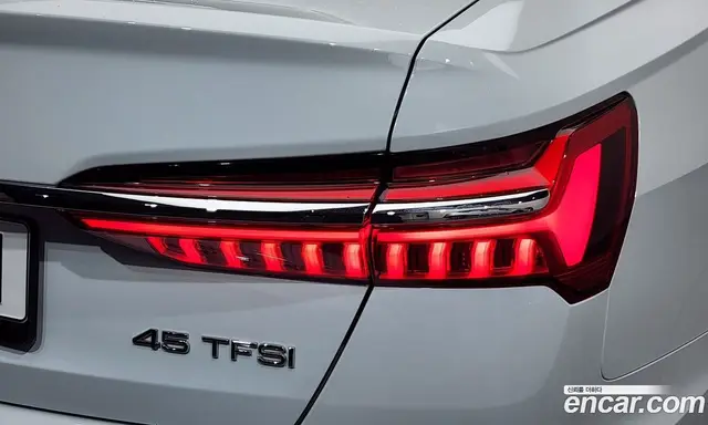 Audi A6 2020 2.0 автомат (гидро), миниатюра 9