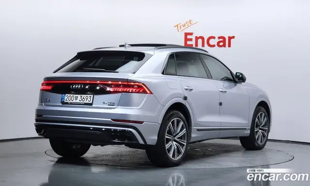 Audi Q8 2021 3.0 автомат (гидро), миниатюра 2