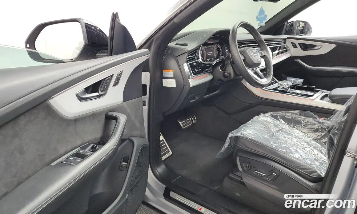 Audi Q8 2021 3.0 автомат (гидро), фото 13