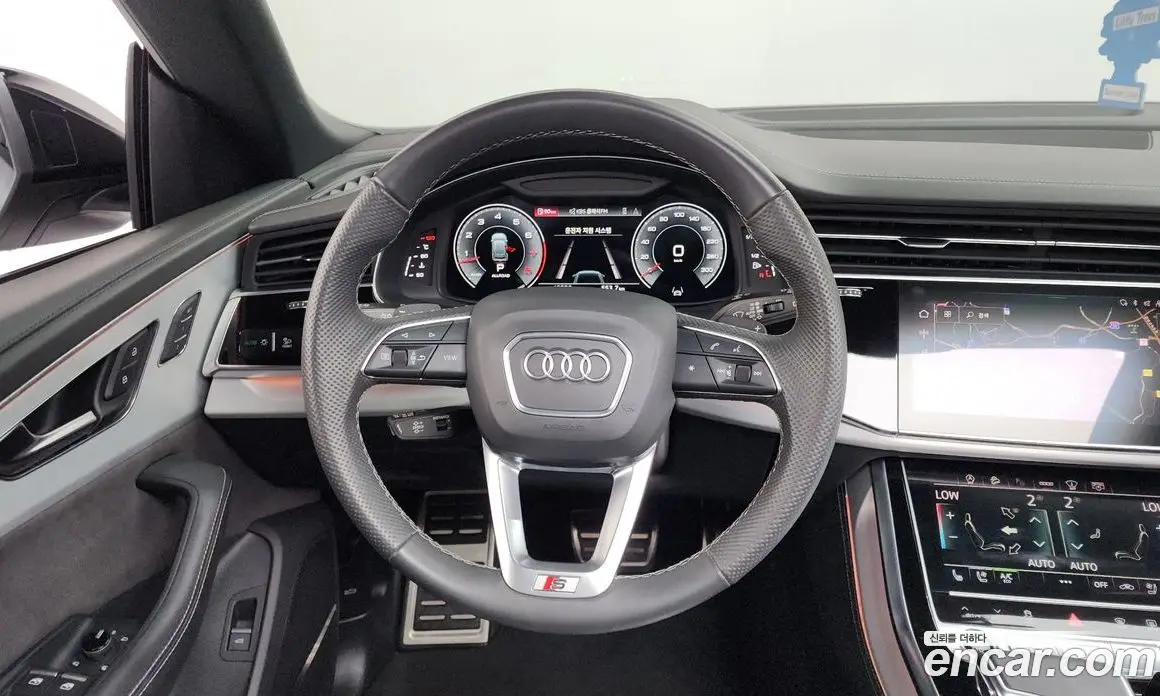 Audi Q8 2021 3.0 автомат (гидро), фото 20