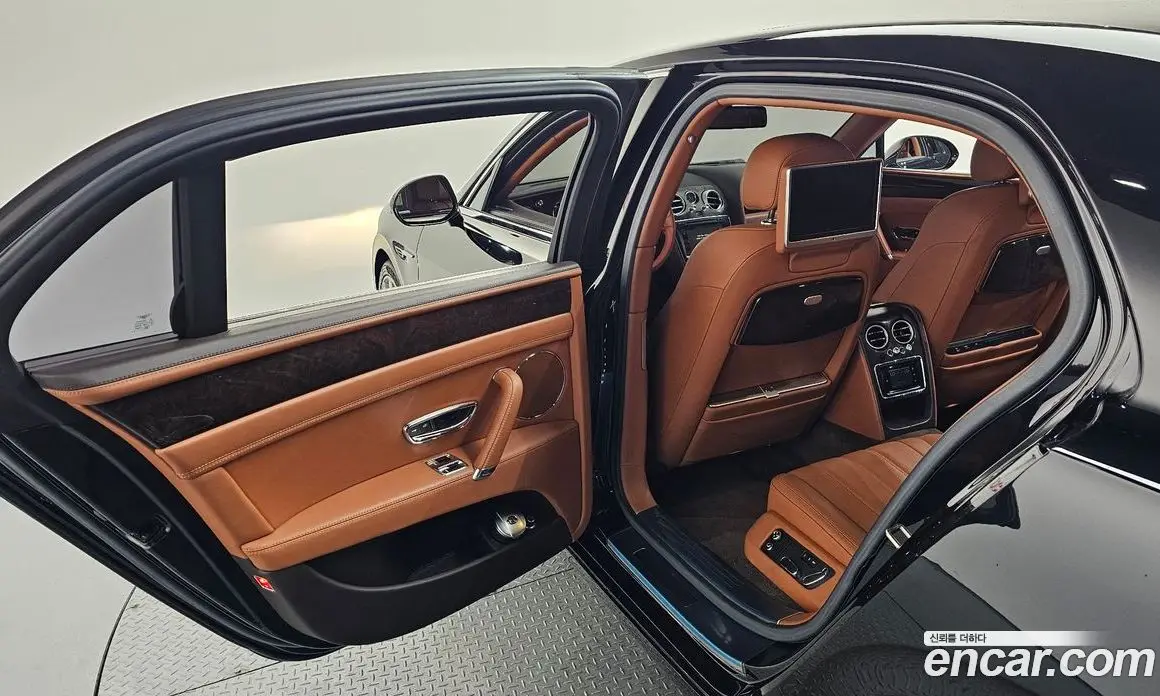 Bentley Flying Spur 2013 6.0 автомат (гидро), фото 16