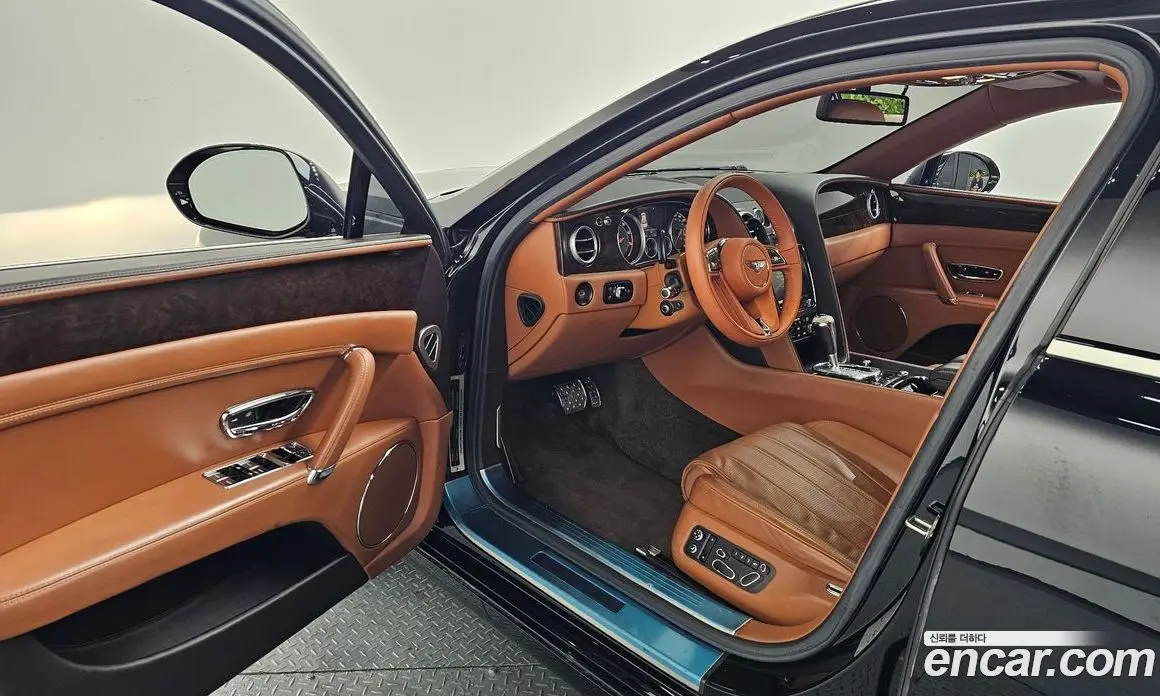 Bentley Flying Spur 2013 6.0 автомат (гидро), фото 10