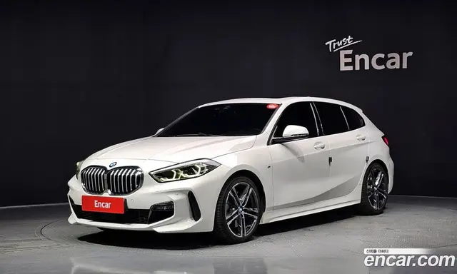 BMW 1 серия 2022 2.0 автомат (гидро), миниатюра 1