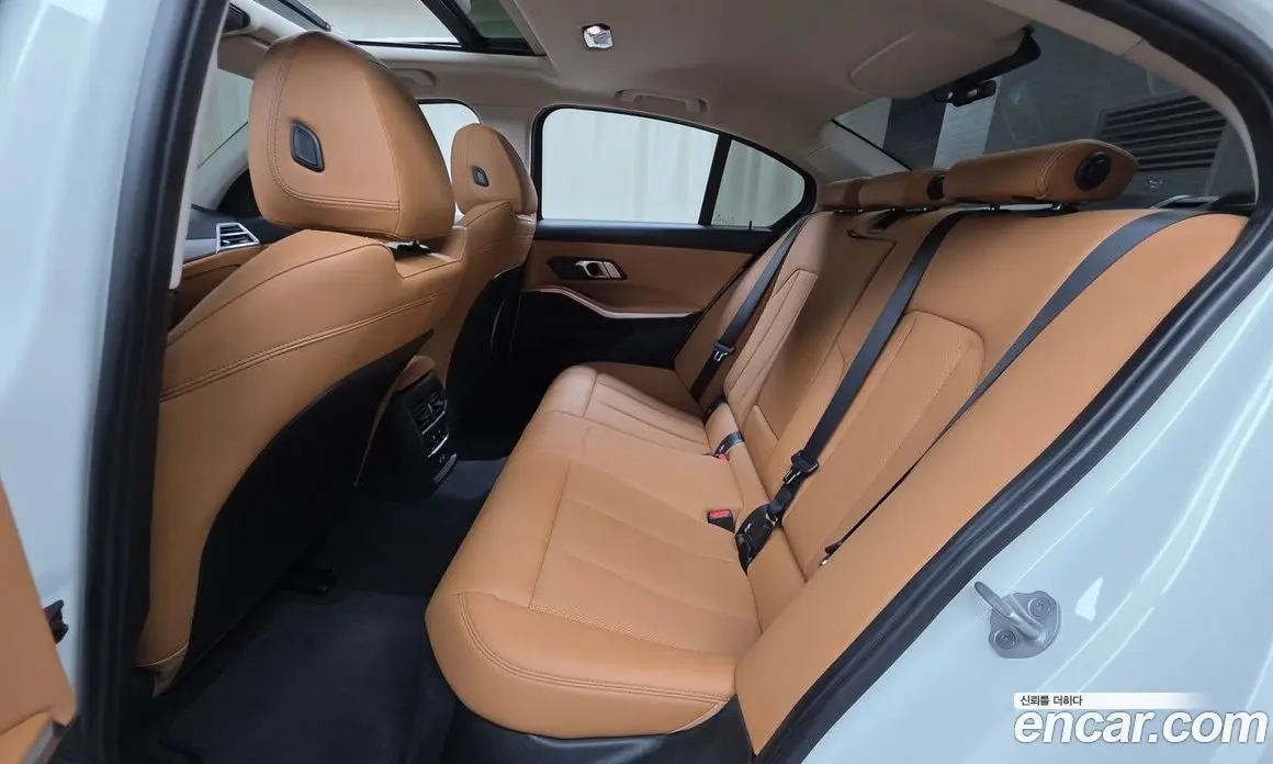 BMW 3 серия 2025 2.0 автомат (гидро), фото 17