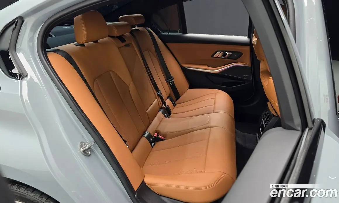 BMW 3 серия 2026 2.0 автомат (гидро), фото 15