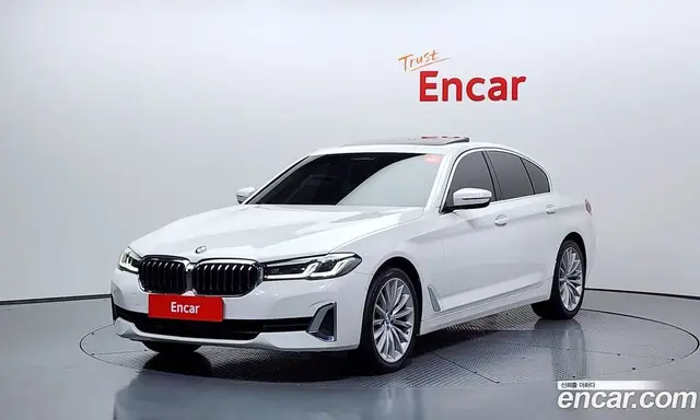 BMW 5 серия, 2023, 48 221 км