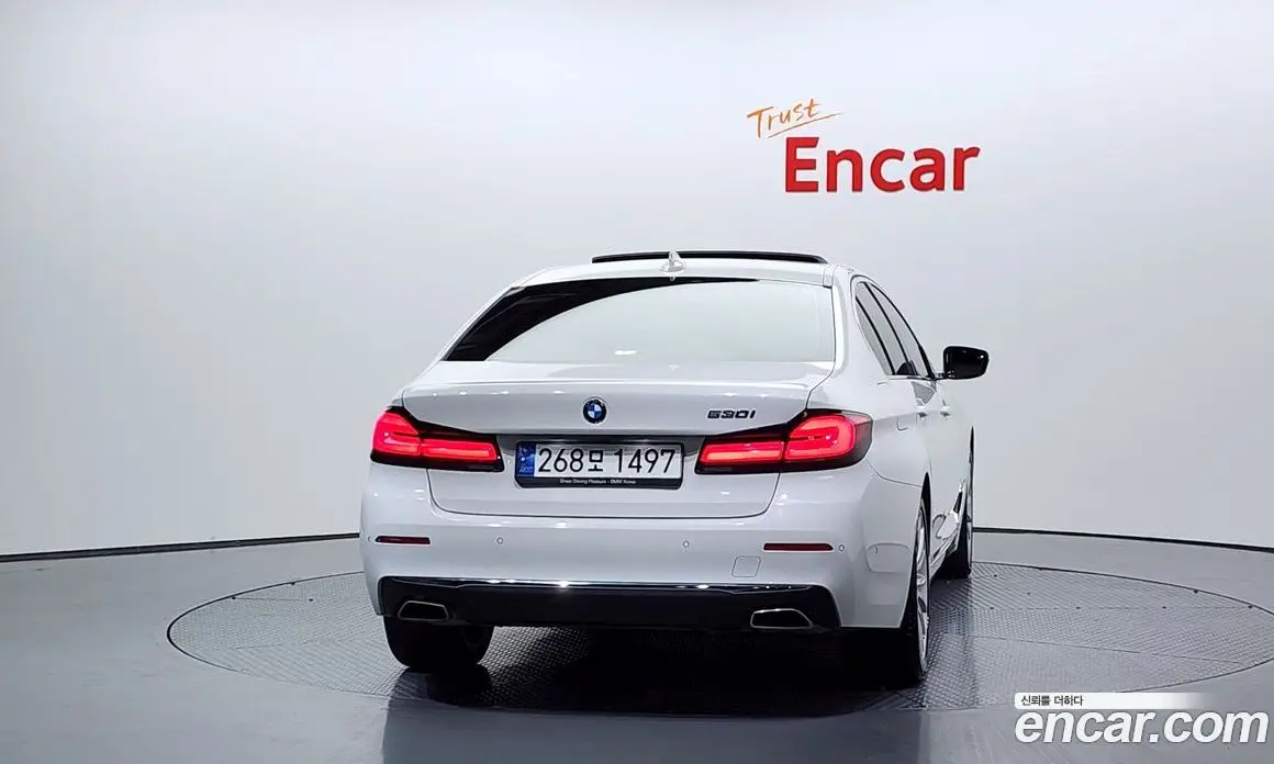 BMW 5 серия 2023 2.0 автомат (гидро), фото 4