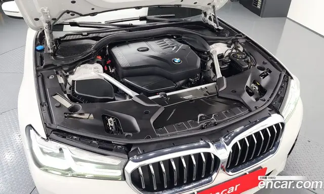 BMW 5 серия 2023 2.0 автомат (гидро), миниатюра 6